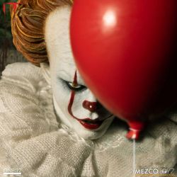 Pennywise Mezco One:12 1/12 action figure (It)