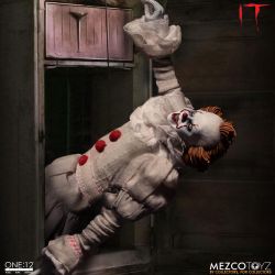 Pennywise Mezco One:12 1/12 action figure (It)