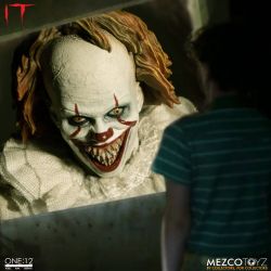 Pennywise Mezco One:12 1/12 figurine (« Il » est revenu)