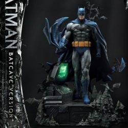 Batman statue Prime 1 Studio Batcave Version (Batman Hush)