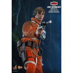 Luke Skywalker Snowspeeder Pilot Hot Toys MMS585 40th Anniversary (Star Wars 5)