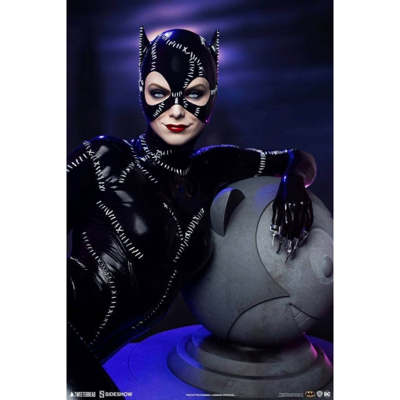 tweeterhead batman returns catwoman statue
