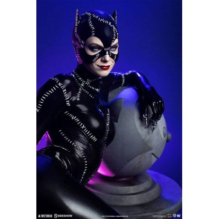 tweeterhead batman returns catwoman statue