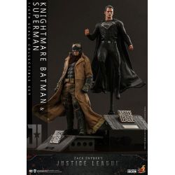Knightmare Batman and Superman Hot Toys figures TMS038 (Zack Snyder's Justice League)