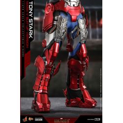 Tony Stark Hot Toys figure Mark V Suit Up MMS599 (Iron man 2)