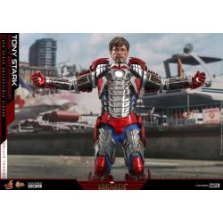 Figurine Tony Stark Hot Toys Mark V Suit Up Deluxe MMS600 (Iron Man 2)