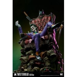 The Joker Tweeterhead statue (DC Comics)
