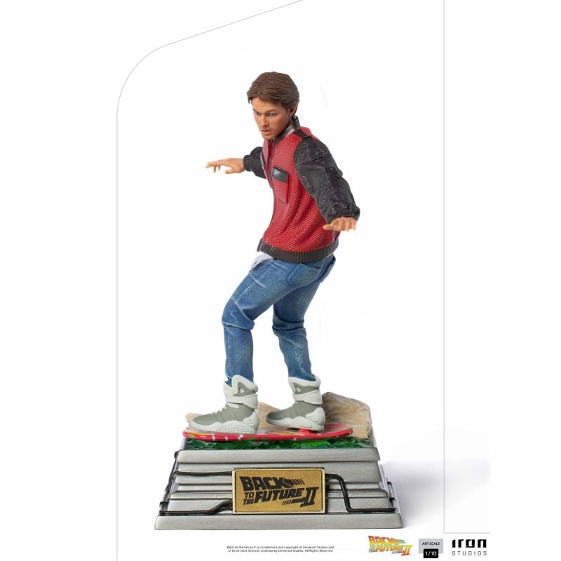 Marty McFly Iron Studios Art Scale statue on Hoverboard (Back to the future 2)