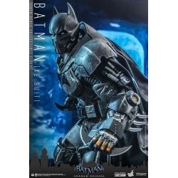 Batman XE Suit Hot Toys figure VGM52 (Arkham Origins)