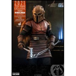 The Armorer Hot Toys figure TMS044 Toy Fair (Star Wars The Mandalorian)