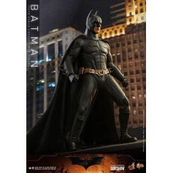 Batman Hot Toys Movie Masterpiece figure MMS595 (Batman begins)