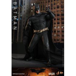 Batman Hot Toys Movie Masterpiece figure MMS595 (Batman begins)