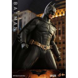 Batman Hot Toys Movie Masterpiece figure MMS595 (Batman begins)