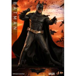 Batman Hot Toys Movie Masterpiece figure MMS595 (Batman begins)