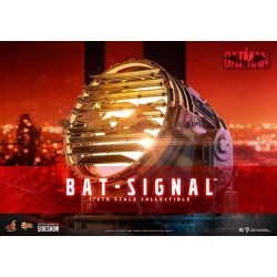 Bat-Signal Hot Toys Movie Masterpiece replica (The Batman)
