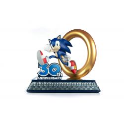Sonic F4F 30th anniversary (statue Sonic The Hedgehog)