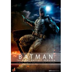 Batman tactical batsuit Hot Toys TMS085 (figurine Zack Snyder's Justice League)