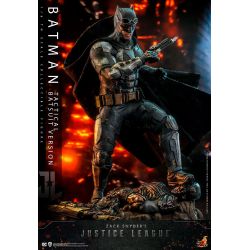 Batman Hot Toys figure tactical batsuit TMS085 (Zack Snyder's Justice League)