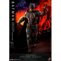 Batman tactical batsuit Hot Toys TMS085 (figurine Zack Snyder's Justice League)