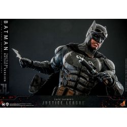 Batman tactical batsuit Hot Toys TMS085 (figurine Zack Snyder's Justice League)