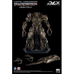 Megatron ThreeZero figure dlx (Transformers revenge of the fallen)