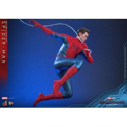 Spider-Man (new red and blue suit) Hot Toys figure MMS679 (Spider-Man No way home)