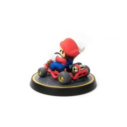 Mario F4F statue (Super Mario Kart)