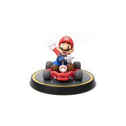 Mario F4F statue (Super Mario Kart)