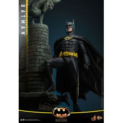 Batman Hot Toys Movie Masterpiece figure MMS693 deluxe (Batman 1989)