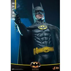 Batman Hot Toys Movie Masterpiece figure MMS693 deluxe (Batman 1989)