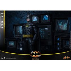 Batman Hot Toys Movie Masterpiece figure MMS693 deluxe (Batman 1989)