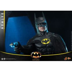 Batman Hot Toys Movie Masterpiece figure MMS693 deluxe (Batman 1989)