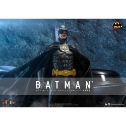 Batman Hot Toys Movie Masterpiece figure MMS692 (Batman 1989)