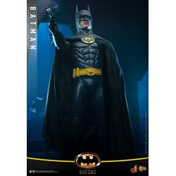 Batman Hot Toys Movie Masterpiece figure MMS692 (Batman 1989)