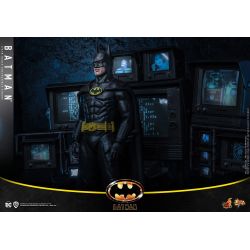 Batman Hot Toys Movie Masterpiece figure MMS692 (Batman 1989)