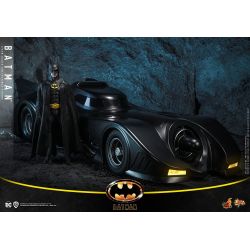 Batman Hot Toys Movie Masterpiece figure MMS692 (Batman 1989)