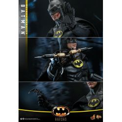 Batman Hot Toys Movie Masterpiece figure MMS693 deluxe (Batman 1989)