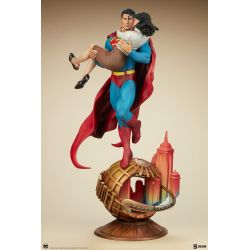 Superman et Lois Lane Sideshow (diorama DC Comics)