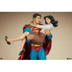 Superman et Lois Lane Sideshow (diorama DC Comics)