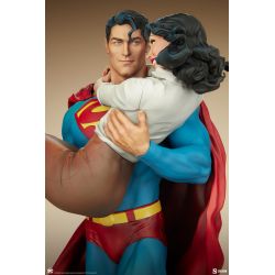 Superman et Lois Lane Sideshow (diorama DC Comics)