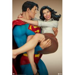 Superman et Lois Lane Sideshow (diorama DC Comics)