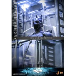 Bruce Wayne (et le Batman Armory) figurine Movie Masterpiece Hot Toys MMS702 (Batman the dark knight rises)