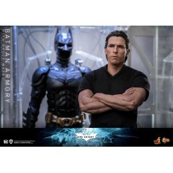 Bruce Wayne (and Batman Armory) Hot Toys Movie Masterpiece figure MMS702 (Batman the dark knight rises)