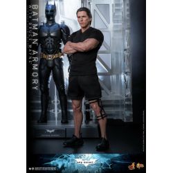 Bruce Wayne (and Batman Armory) Hot Toys Movie Masterpiece figure MMS702 (Batman the dark knight rises)