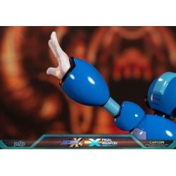 Mega Man X4 - X (Final Weapon) F4F statue (Mega Man)
