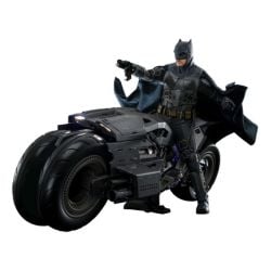 Batman (and Batcycle) Hot Toys MMS705 (figurine The Flash)