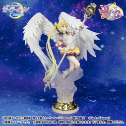 Eternal Sailor Moon (Pretty Guardian) Bandai Figuarts Zero statue Chouette (Sailor Moon Cosmos the movie)