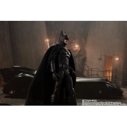 Batman SH Figuarts Bandai (figurine The Flash)