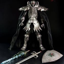 Skull Knight ThreeZero figure Exclusive version (Berserk)