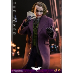 The Joker Hot Toys Movie Masterpiece figure DX32 (Batman The Dark Knight Trilogy)